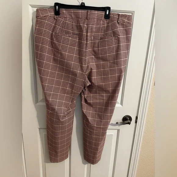 Lane Bryant Signature Fit 4-Season Ankle Pants Berry Plaid Stretch Plus Size 22 - Picture 10 of 14